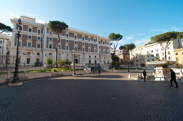 DECRETO DEL MINISTRO DELL’INTERNO SULLA RIORGANIZZAZIONE DI ALCUNE DIREZIONI CENTRALI
