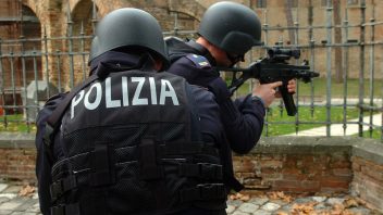 OPERAZIONE ANTITERRORISMO: POLIZIA ITALIANA ALL’AVANGUARDIA NELLA PREVENZIONE