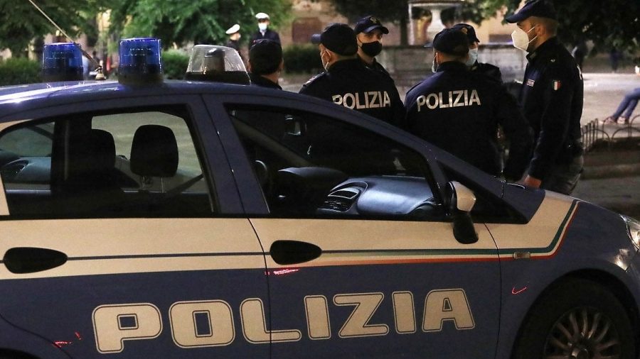 SASSAIOLA CONTRO LA POLIZIA: CLIMA INSOSTENIBILE PER TUTELARE LA LEGGE