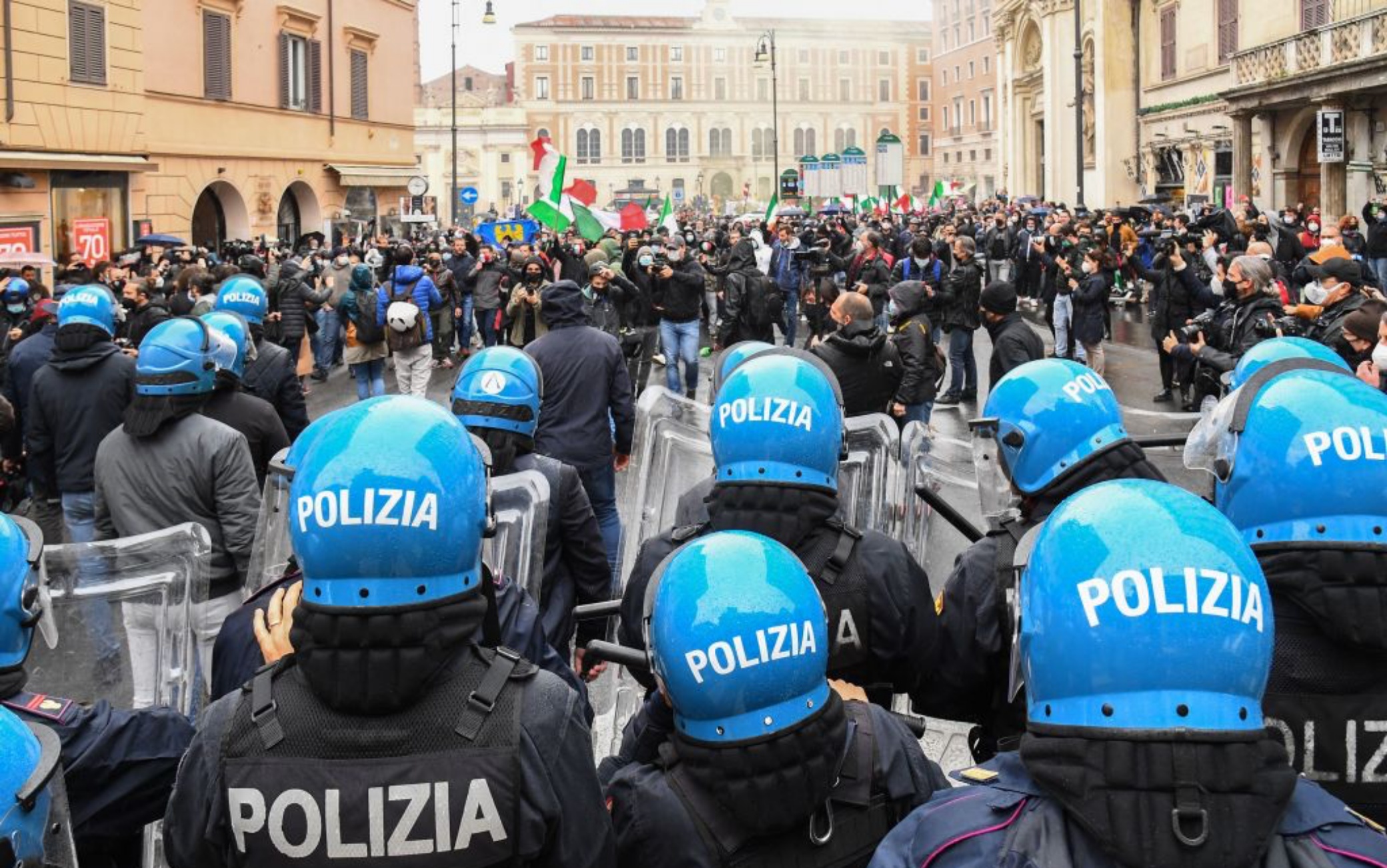 COVID: A ROMA EVIDENTI INFILTRAZIONI ESTREMISTI