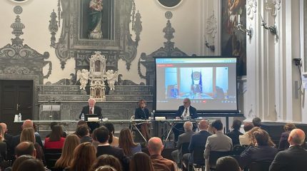 SICUREZZA: NARRAZIONI RADICALIZZANTI ALIMENTANO PAURA E RIBELLIONE A ISTITUZIONI