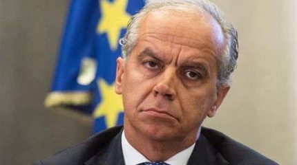 RICONOSCIMENTO LAUREA: SCONCERTANTE SENTENZA DELLA CORTE - LETTERA A PIANTEDOSI - NECESSITA' INTERVENTO LEGISLATIVO