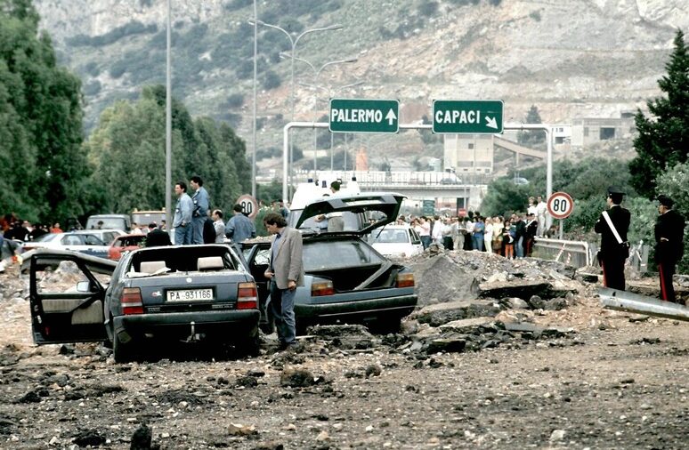 ANNIVERSARIO STRAGE CAPACI: UN MOMENTO DI PROFONDA RIFLESSIONE