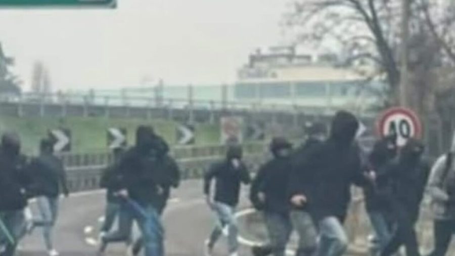SCONTRI TRA TIFOSERIE IN AUTOSTRADA: VIOLENZA INACCETTABILE, NESSUNA TOLLERENZA