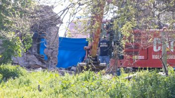 ANARCHICI: APPLICATO PRMA VOLTA IN MANIFESTAZINE PUBBLICA IL FERMO PREVENTIVO DEL DL SICUREZZA