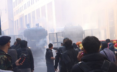 ANARCHICI,VIOLENZA IN PIAZZA: NESSUNA AMBIGUITA' NEI CONFRONTI DEI FACINOROSI