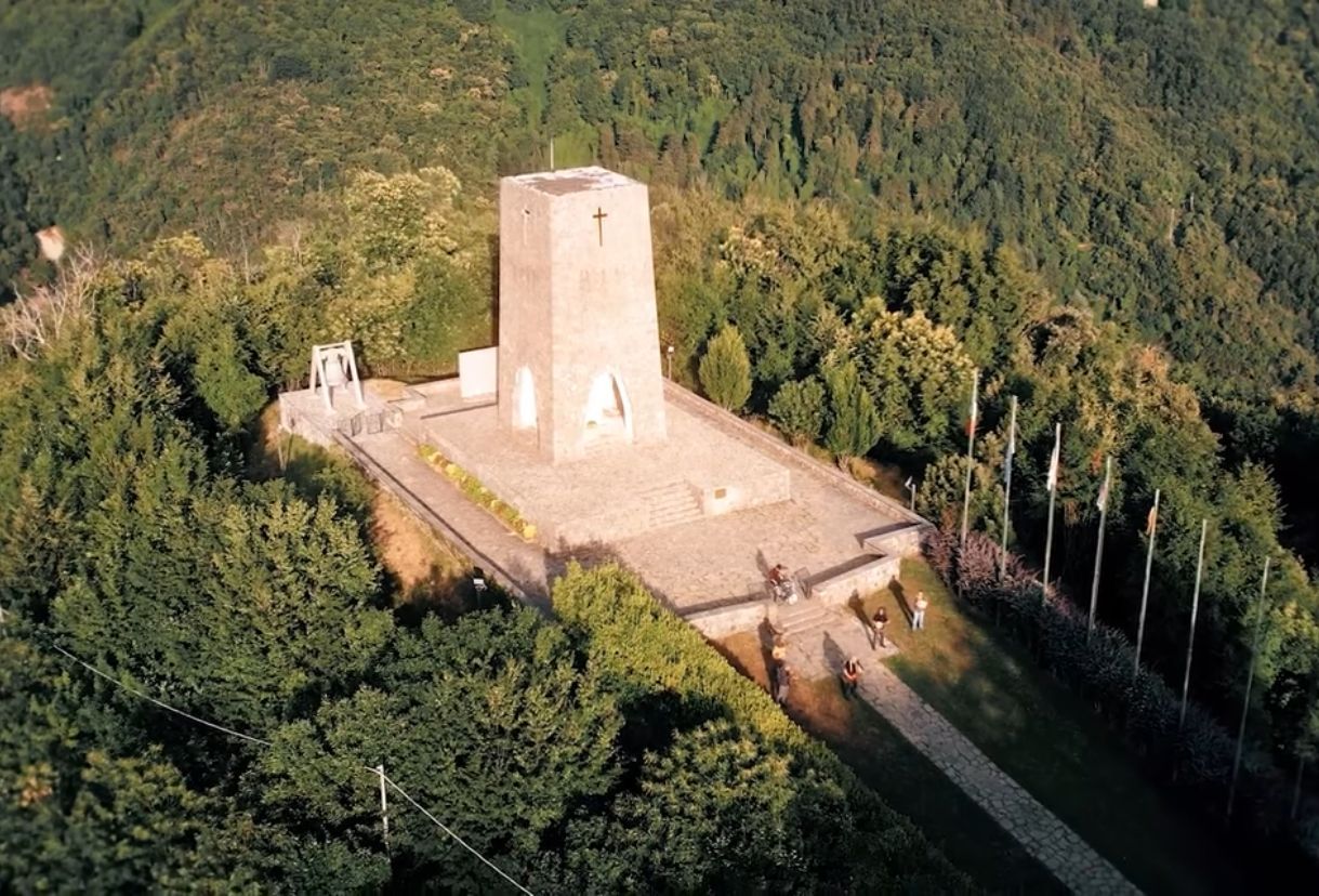 SANT'ANNA DI STAZZEMA: LA MEMORIA CHE CUSTODISCE LA DEMOCRAZIA